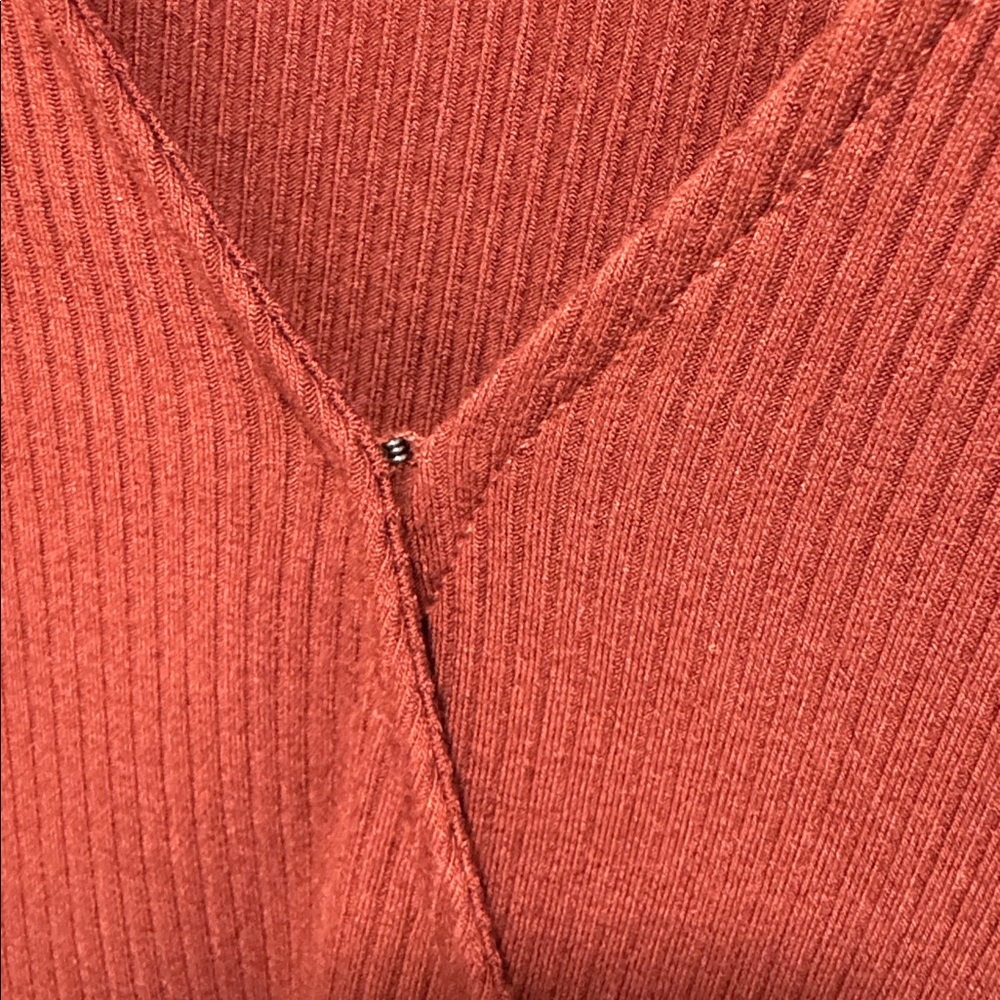Banana Republic Rust Ribbed Top - Picture 3 of 3